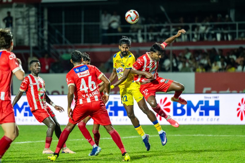 Thiruvananthapuram Kombans FC v Kannur Warriors FC match