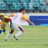 Puia of Bengal in a tussle during Final against Goa in Santosh Trophy 2009